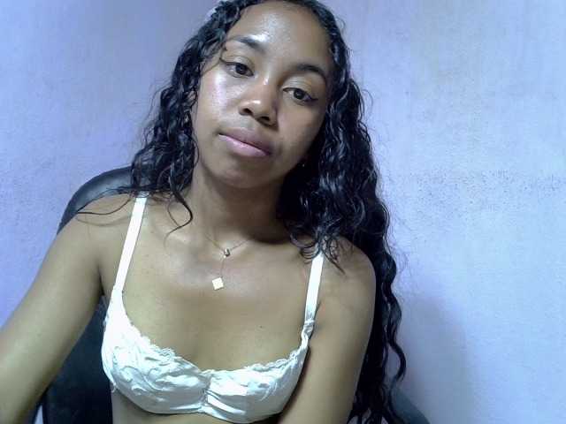 Oceane1 live cam on BongaCams