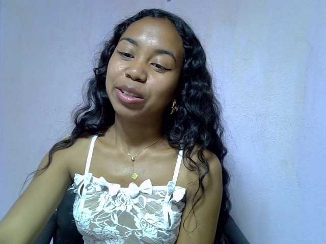Oceane1 live cam on BongaCams