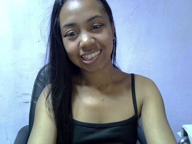 Oceane1 live cam on BongaCams