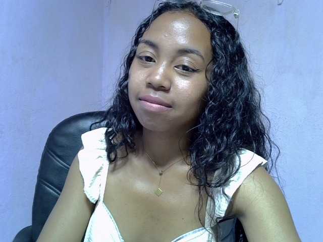 Oceane1 live cam on BongaCams