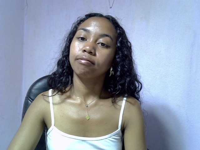 Oceane1 live cam on BongaCams
