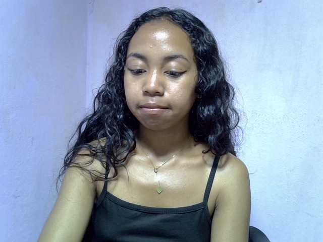 Oceane1 live cam on BongaCams