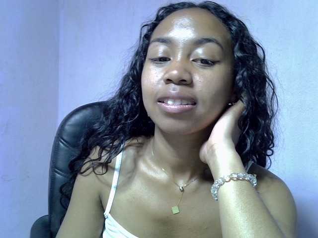 Oceane1 live cam on BongaCams
