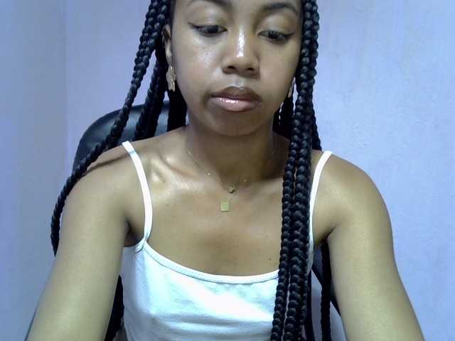 Oceane1 live cam on BongaCams