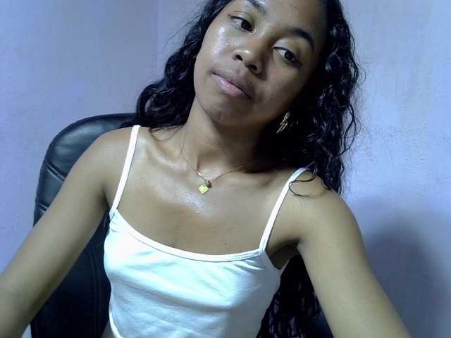 Oceane1 live cam on BongaCams