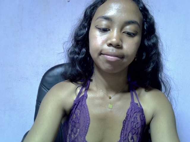 Oceane1 live cam on BongaCams