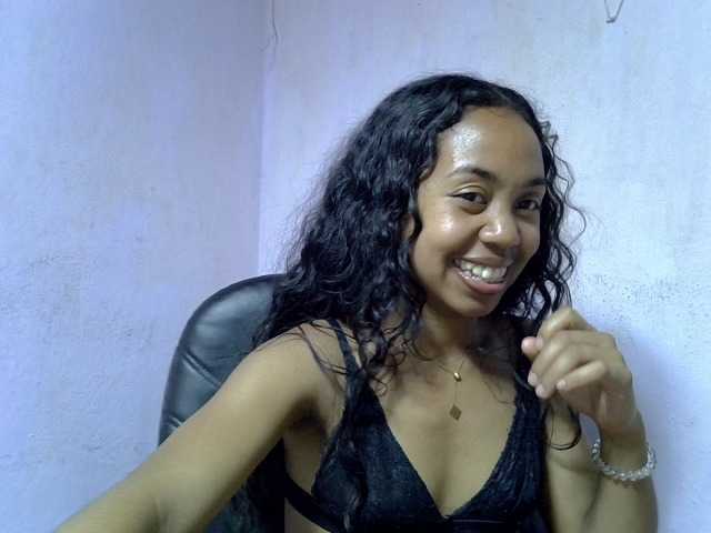 Oceane1 live cam on BongaCams