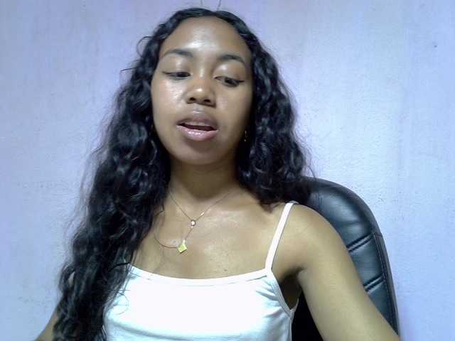 Oceane1 live cam on BongaCams