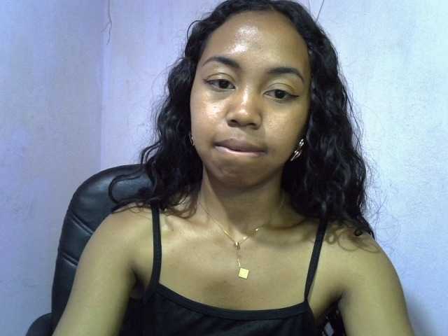Oceane1 live cam on BongaCams