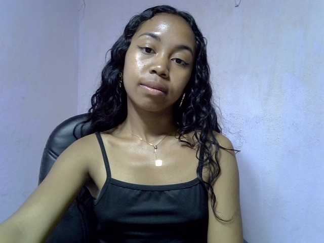 Oceane1 live cam on BongaCams