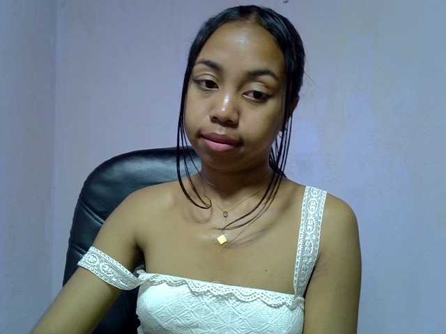 Oceane1 live cam on BongaCams