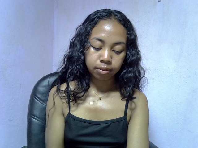 Oceane1 live cam on BongaCams