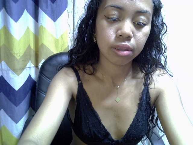 Oceane1 live cam on BongaCams