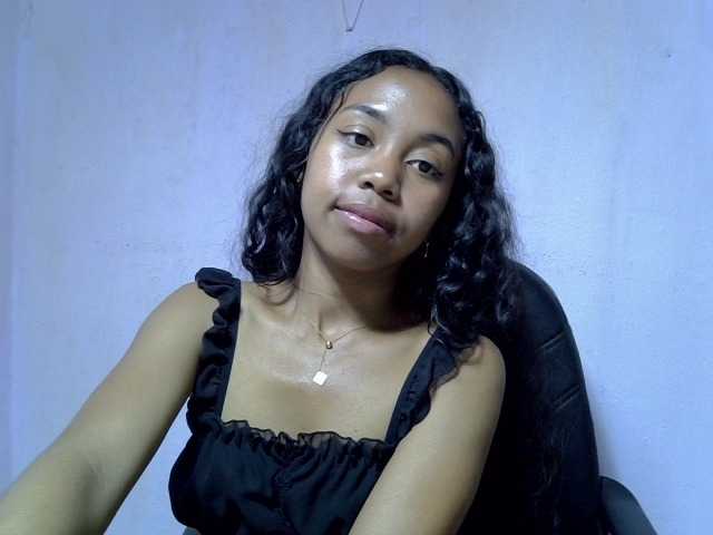 Oceane1 live cam on BongaCams