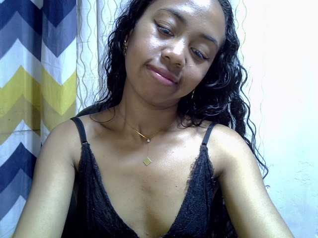 Oceane1 live cam on BongaCams