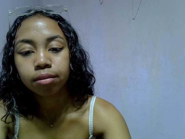 Oceane1 live cam on BongaCams