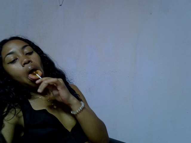 Oceane1 live cam on BongaCams