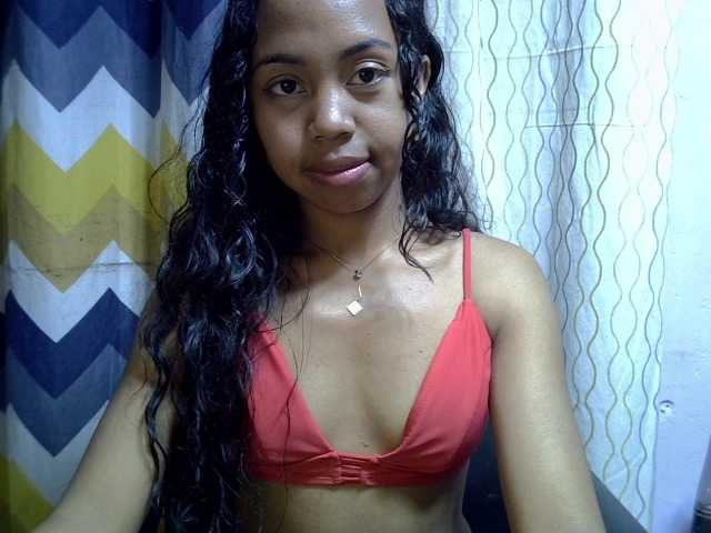 Oceane1 live cam on BongaCams