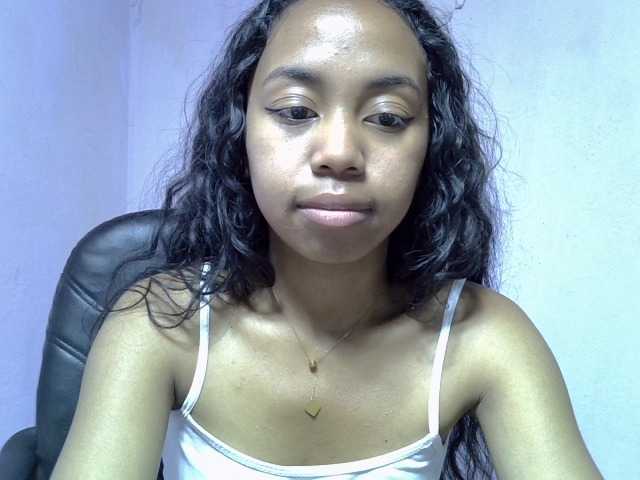 Oceane1 live cam on BongaCams