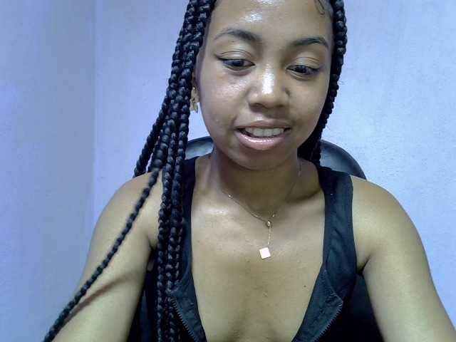 Oceane1 live cam on BongaCams