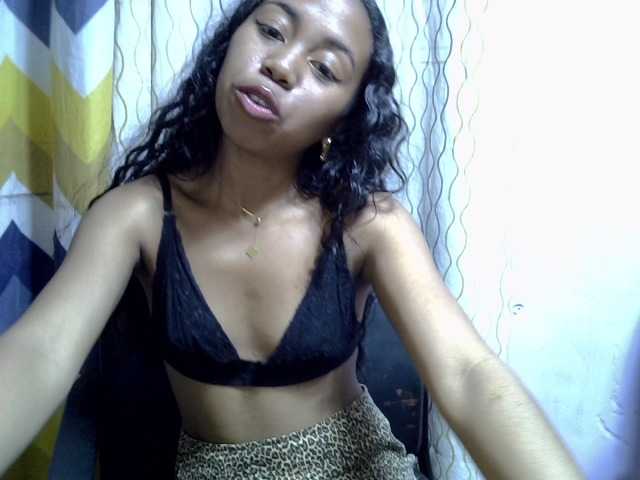 Oceane1 live cam on BongaCams