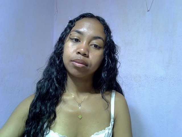 Oceane1 live cam on BongaCams