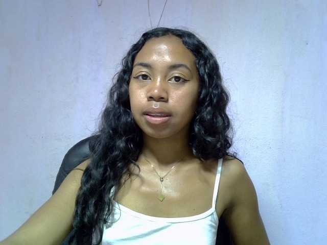Oceane1 live cam on BongaCams