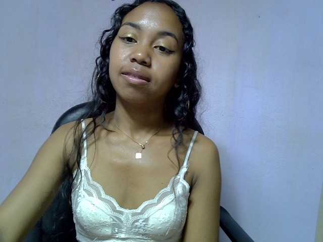 Oceane1 live cam on BongaCams