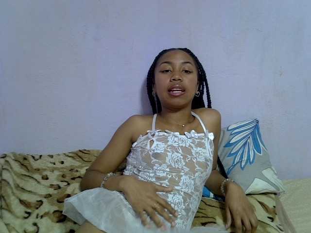 Oceane1 live cam on BongaCams