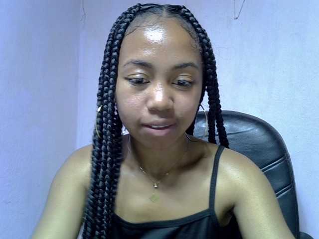 Oceane1 live cam on BongaCams