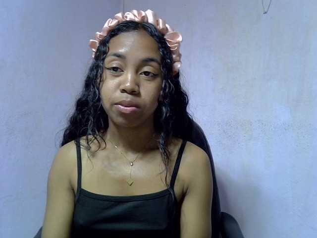 Oceane1 live cam on BongaCams