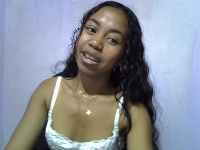 Oceane1 live cam on BongaCams