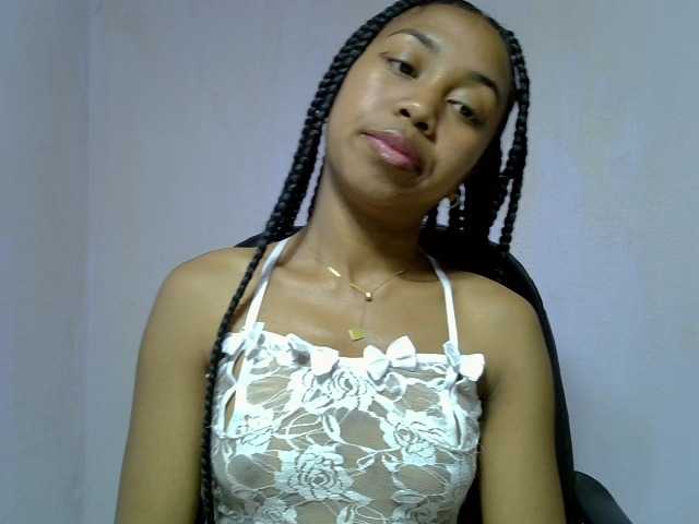 Oceane1 live cam on BongaCams
