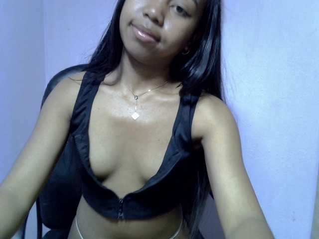 Oceane1 live cam on BongaCams