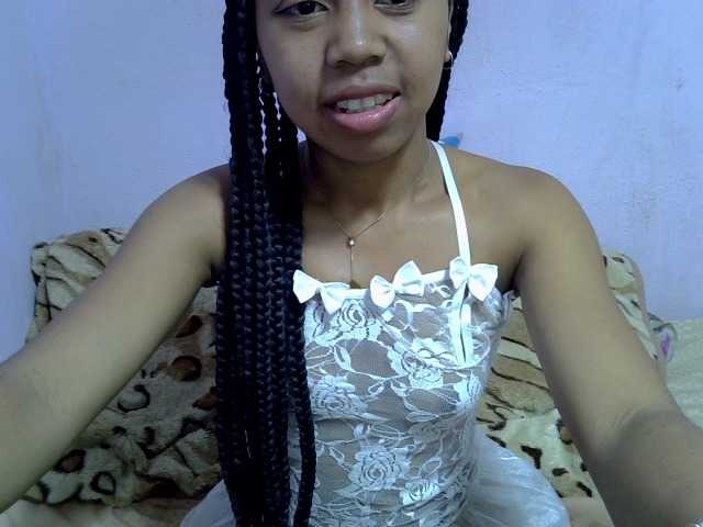 Oceane1 live cam on BongaCams