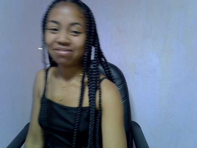 Oceane1 live cam on BongaCams