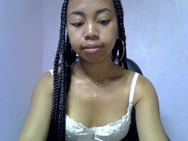 Oceane1 live cam on BongaCams