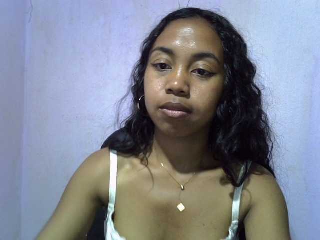 Oceane1 live cam on BongaCams