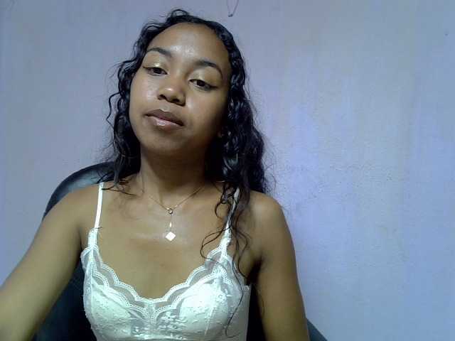 Oceane1 live cam on BongaCams