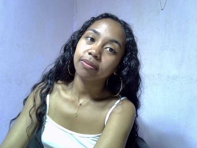 Oceane1 live cam on BongaCams