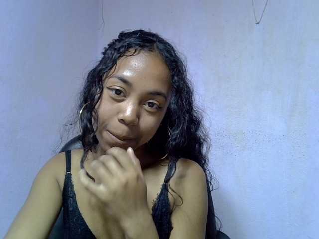 Oceane1 live cam on BongaCams