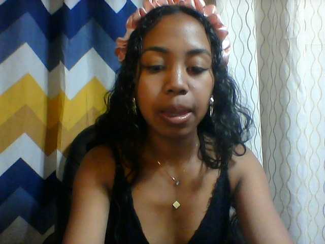 Oceane1 live cam on BongaCams