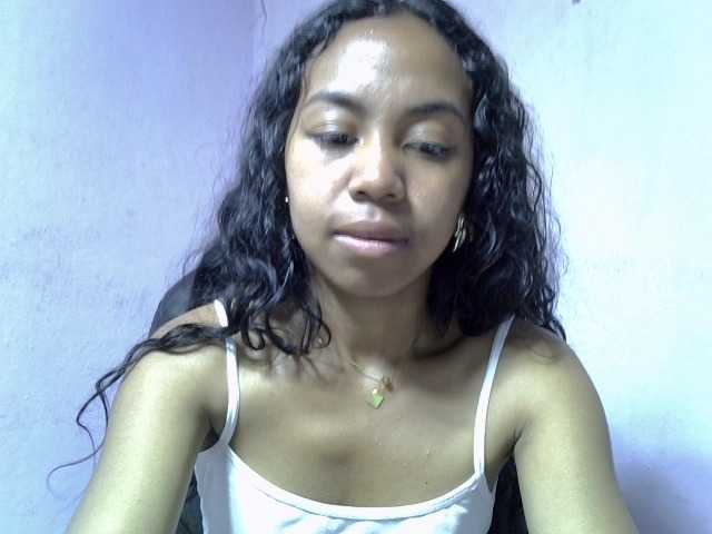 Oceane1 live cam on BongaCams