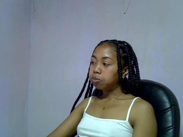 Oceane1 live cam on BongaCams