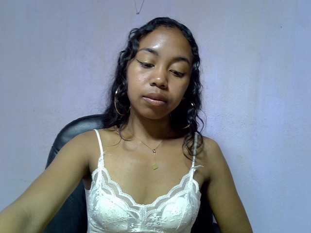 Oceane1 live cam on BongaCams
