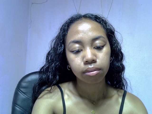 Oceane1 live cam on BongaCams