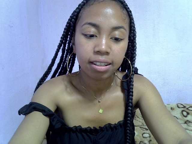 Oceane1 live cam on BongaCams