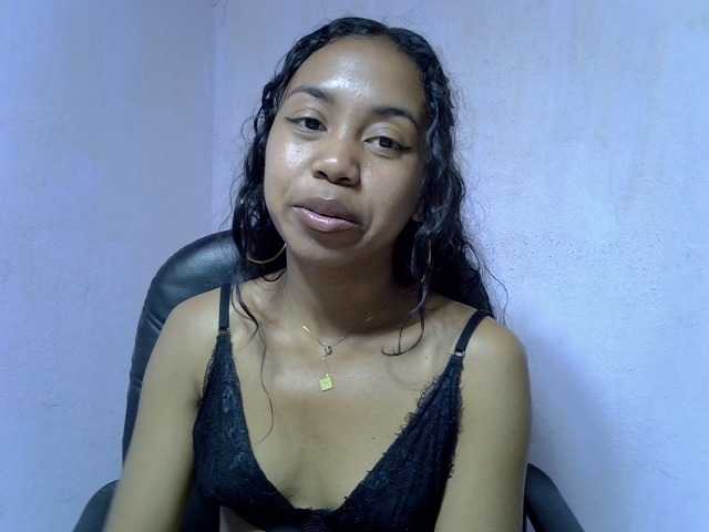Oceane1 live cam on BongaCams