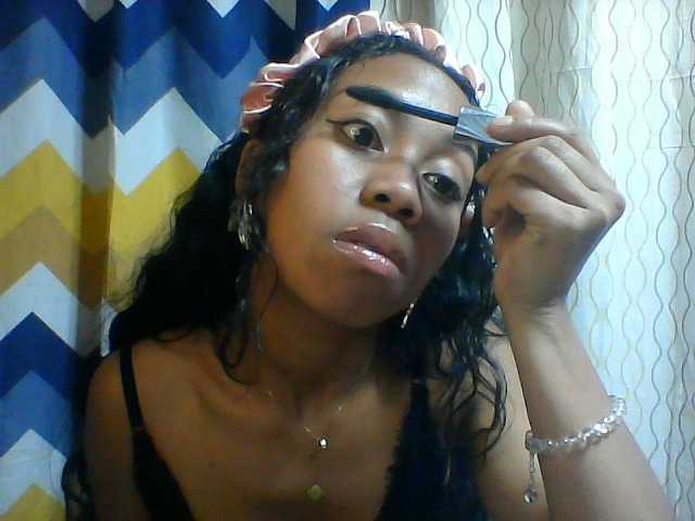 Oceane1 live cam on BongaCams