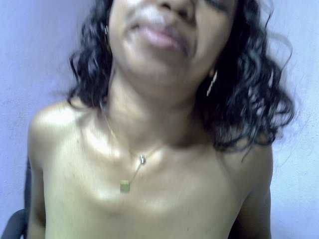 Oceane1 live cam on BongaCams